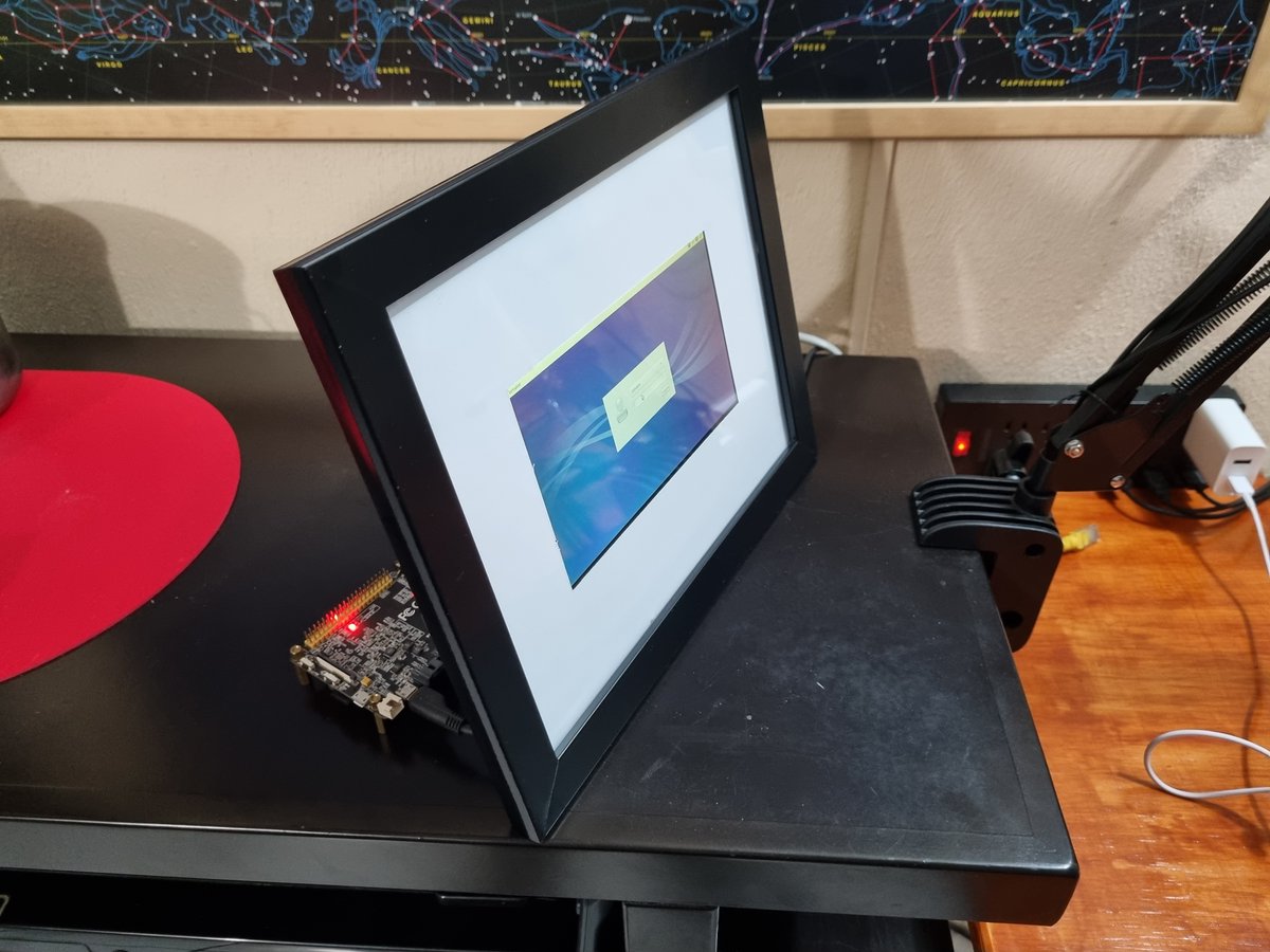 vicjicama's tweet photo. Completed the initial python script and the frame!

#maker #python #IoT #raspberrypi #Hackathon #AWS https://t.co/NsfYdOGV4j