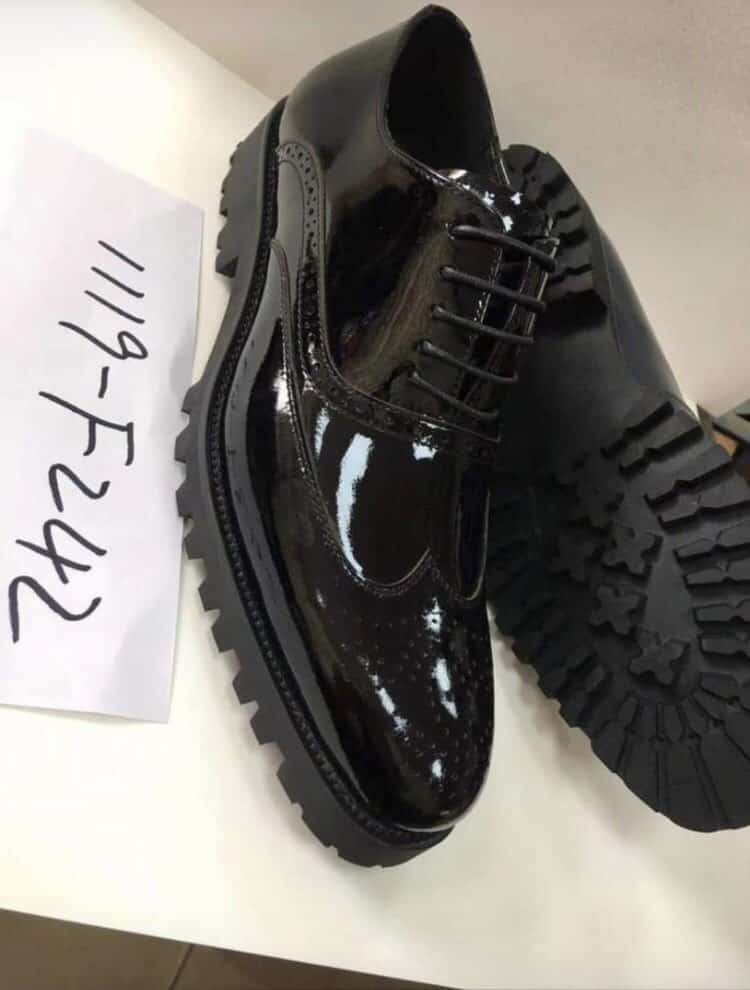 Naberz shoes tweet media