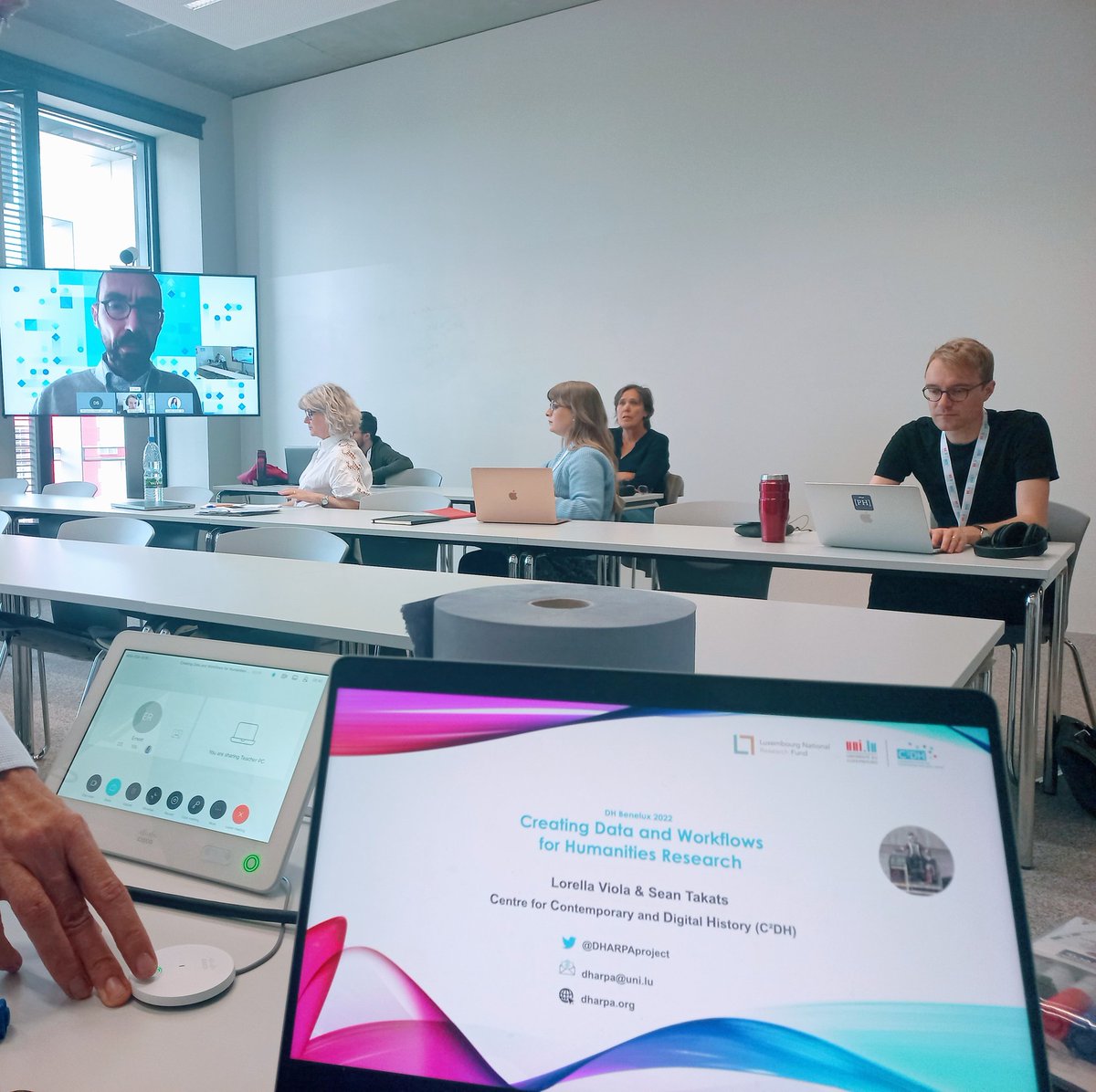 ViolaLorella's tweet photo. Thanks to the participants of the @DHARPAproject #workshop 'Creating #workflows for the #humanities' funded by @FnrLux at #DHBenelux2022! We loved your insights and hearing about all the ongoing amazing #digitalhumanities research 🤩 @stakats https://t.co/AwmoS9UZp5