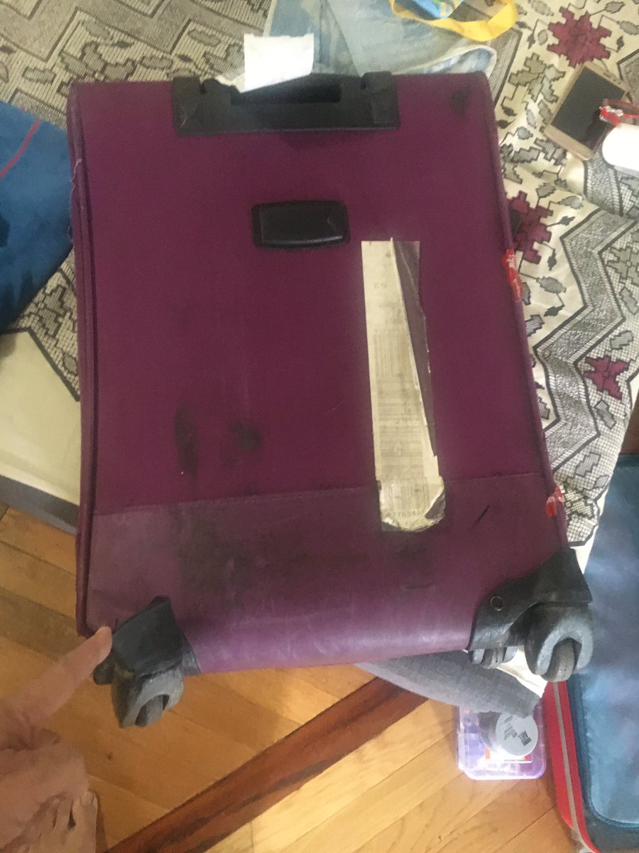 Kailash043's tweet photo. @emirates @EmiratesSupport   We traveled from Mumbai to Boston on 25th May. We received one of our baggage in Broken condition. When I contacted your ground staff and Supervisor at Boston, they simply REFUSED to accept their mistake. Is it the way you treat your customer. HELP ME https://t.co/hXPsXlF6oA
