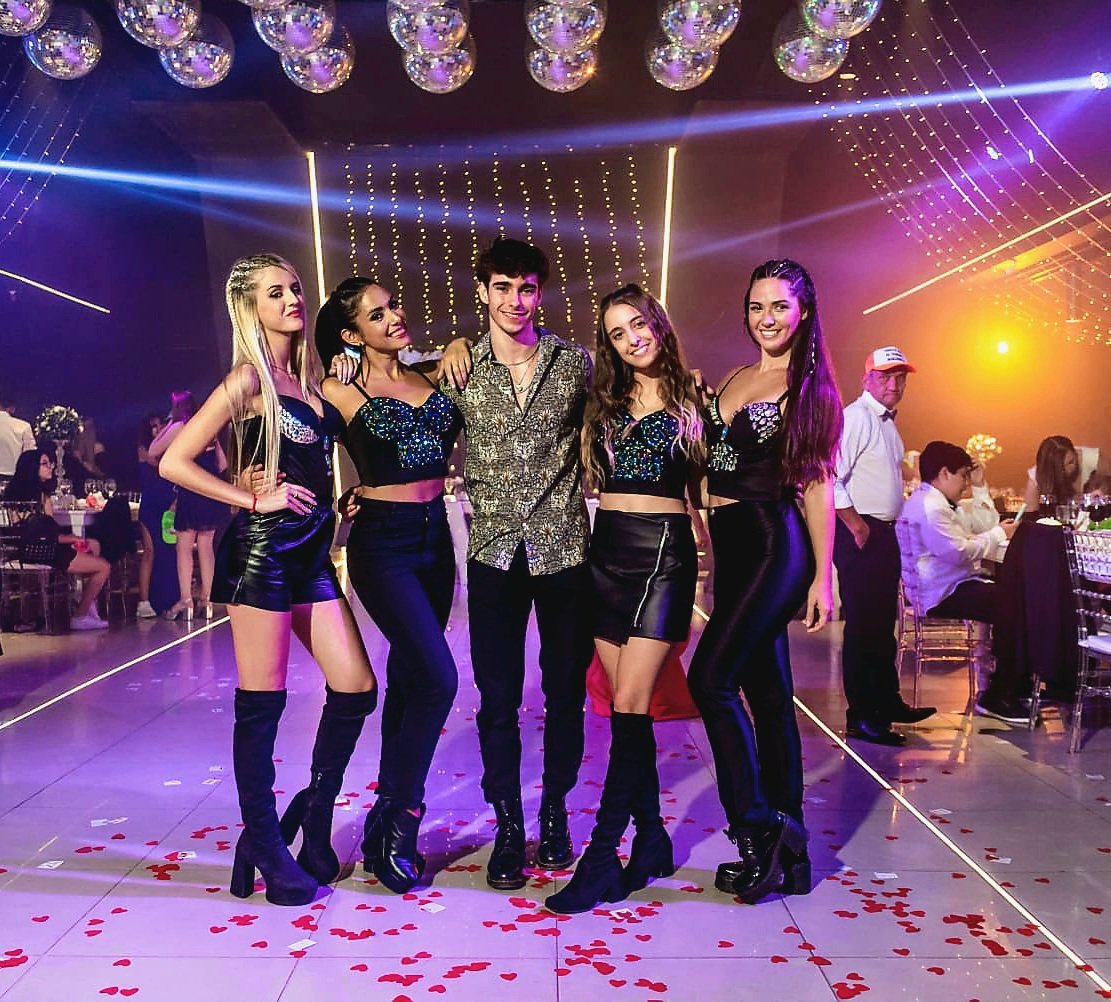 maclupa's tweet image. Nuestras porpuestas en las mejores Fiestas y Salones de Bs As
Gracias por elegirnos tanto☘️