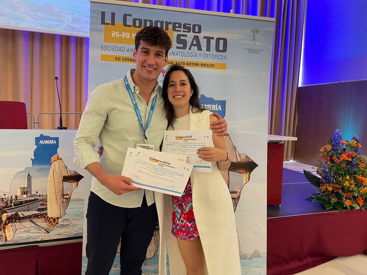 HospitalJaen's tweet photo. 🔷Traumatología del @HospitalJaen obtiene dos premios 🏆🏅 y una beca en un congreso internacional 

🌐https://t.co/X1ReVKQ5Ql 

#HUJsemueve https://t.co/4DYbaYmIJq