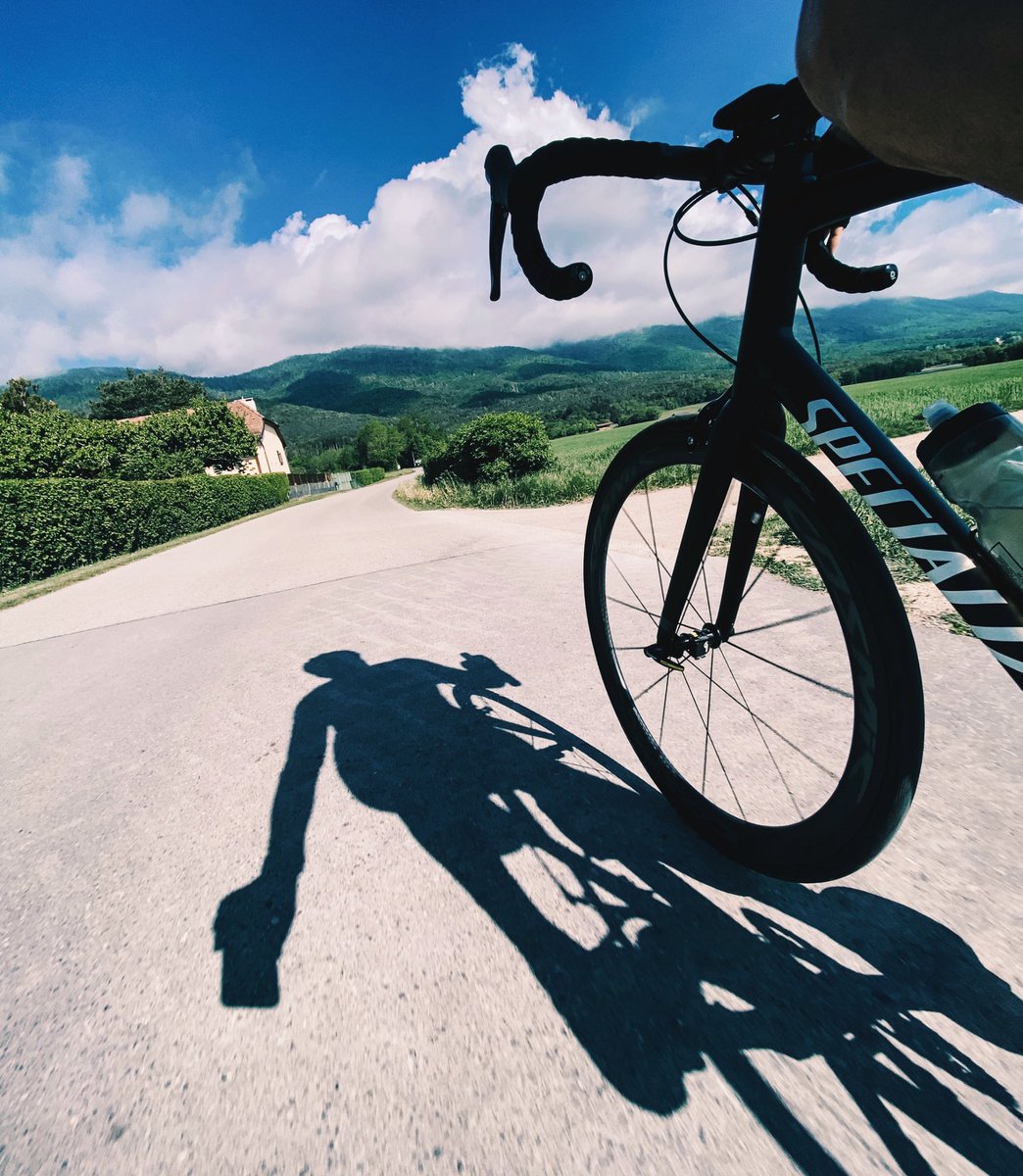 WomenVCancerUK's tweet photo. Just one month until our London to Brighton men and women cycle challenge! Will we see you there?

@dream_challenges 

#londontobrighton #l2b22 #dreamchallenges #womenvcancer https://t.co/q1cHmxl4Ct