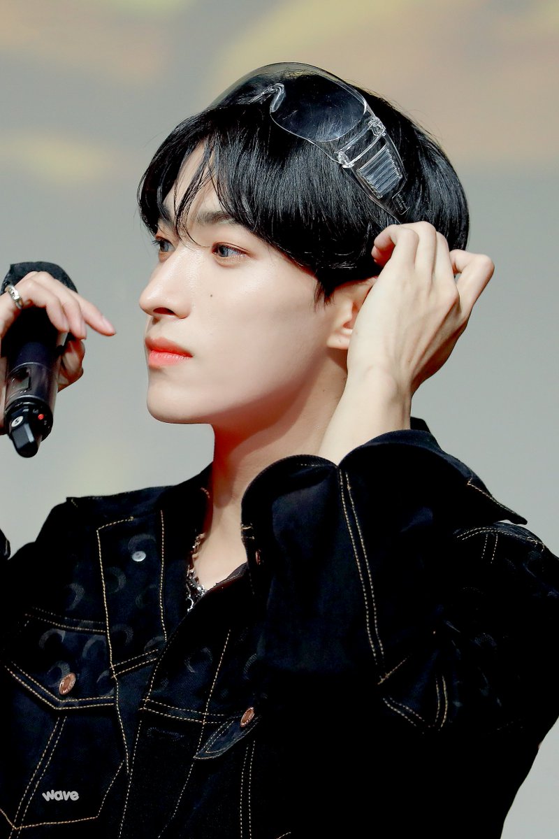 wave_dk's tweet image. 220530 

#세븐틴 #DK
#SEVENTEEN #도겸