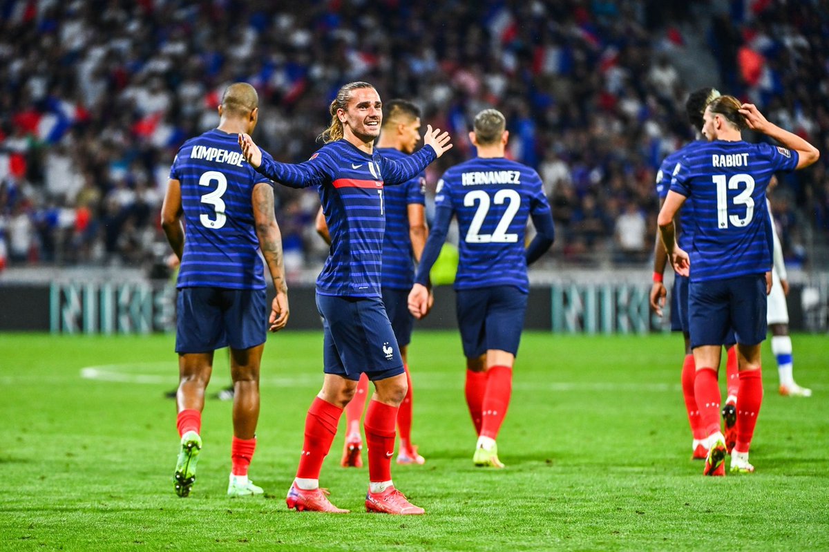 lnstantFoot's tweet photo. 🎁 RT + FOLLOW @energiedufoot pour tenter de remporter deux places pour :

🇫🇷 France - Danemark 🇩🇰 

📅 Vendredi 3 juin 
⏰ 20h45
📍 Stade de France - Saint-Denis (93)

👉 Tirage au sort jeudi soir 🍀 

#FRADAN https://t.co/v4G2km2rHH