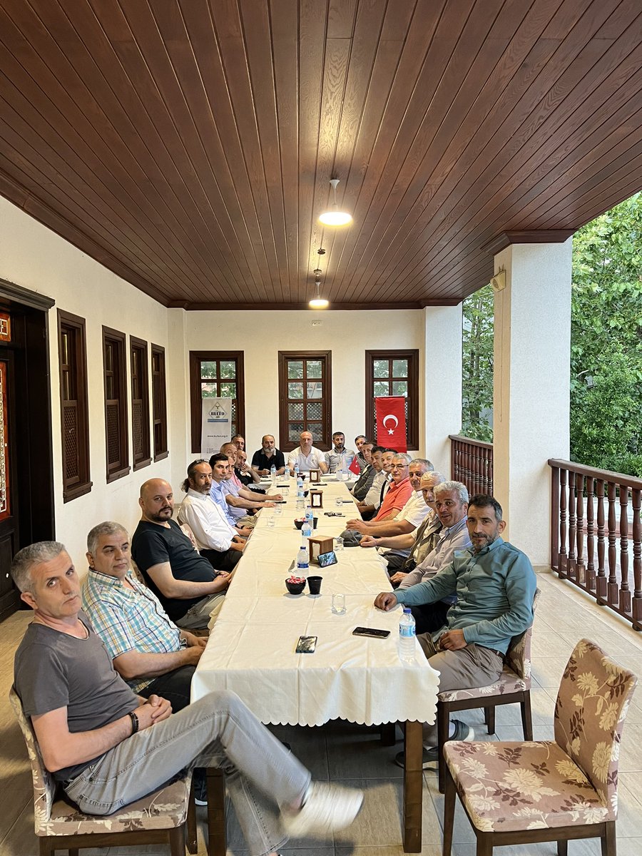 SezginKaratass's tweet photo. BUFED yeni yönetim kurulu ilk toplantısını yaptık.
Bulancağımıza bu dönem çok şey yapacağız!
#bufed #bulancak #bulancakderneklerfederasyonu https://t.co/HNqNoLERHs