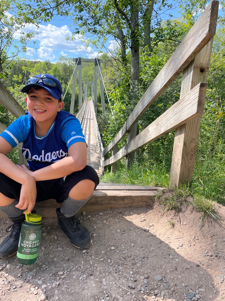 VoyagersChicago's tweet photo. Why does Chicago Voyagers do the work we do? 
⭐ To help young people grow into successful adults
⭐ To increase environmental access and equity
⭐ To support youth in healing trauma and managing adverse childhood experiences
⭐ To make this world a better place https://t.co/dy00EHTMkj