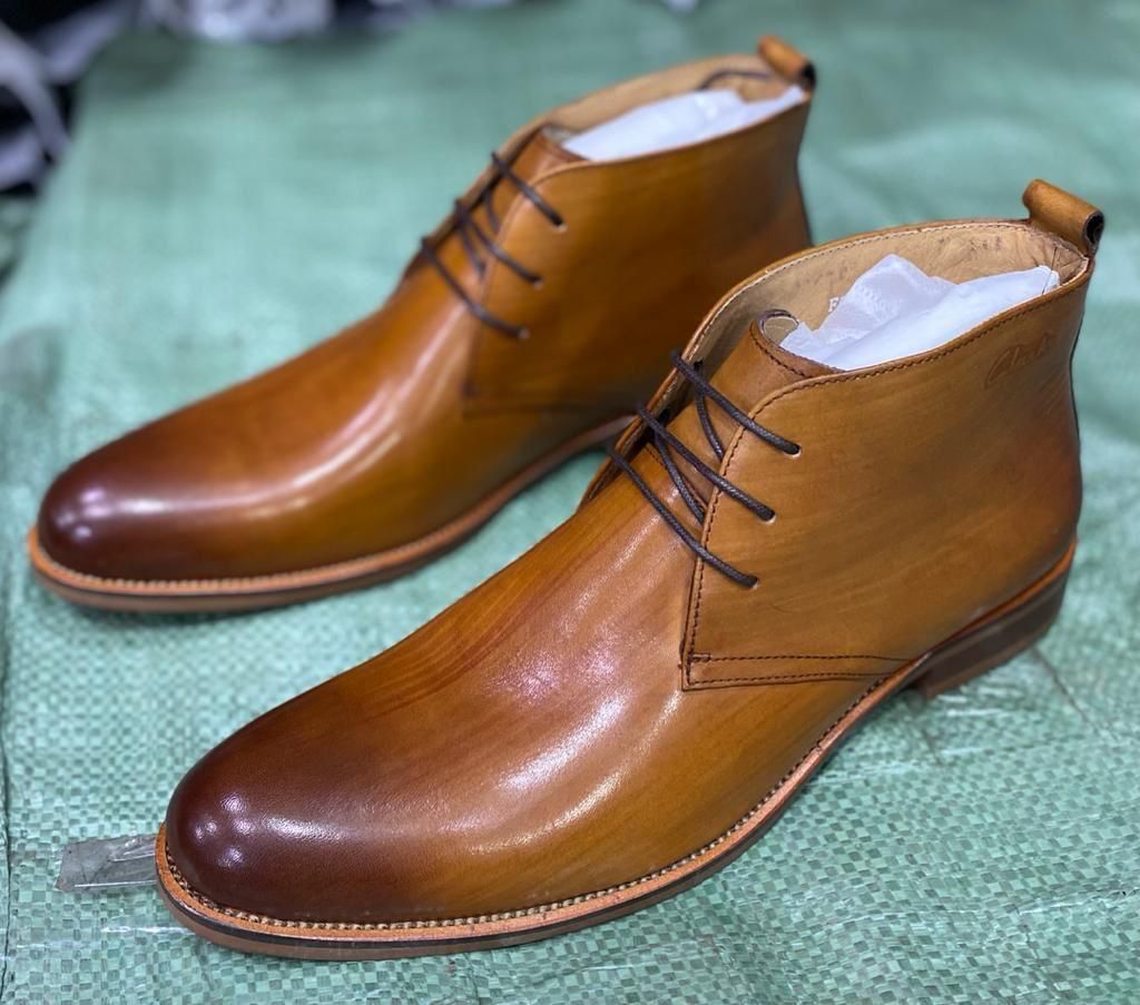 Naberz shoes tweet media