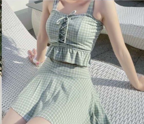 6chii4's tweet photo. @ri_ri_0303ri すっごい個人的になんやけど、りなりーにはこんなのが似合うと思うっていうか、こんなの着てほしい🙋‍♀️🙋‍♀️🫰 https://t.co/A1YljcShYC