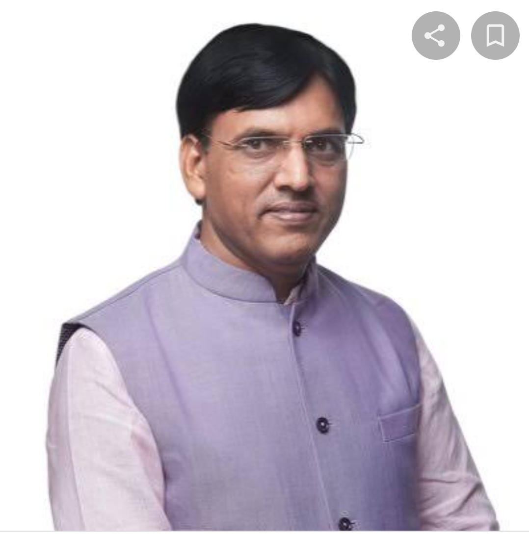 ANILKUM45189653's tweet photo. Res.@mansukhmandviya ji,being a central health minister of our country,u can better understand the pain of Ukraine returnee students,so it's our humble request to kindly assure us that GOI is doing something to safeguard our future
#AdmissionInIndiaOnly 
@PMOIndia 
@narendramodi https://t.co/1MEmKXS2nP