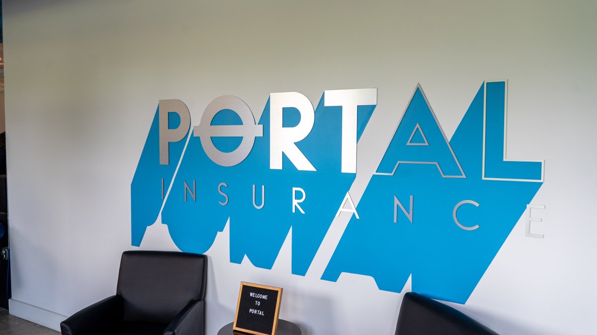 MobileChamber's tweet image. Congratulations to @PortalInsurance on last week's #ribboncutting. We are excited to have the talented team at Portal Insurance provide members of our community with a hassle-free experience in the insurance process.