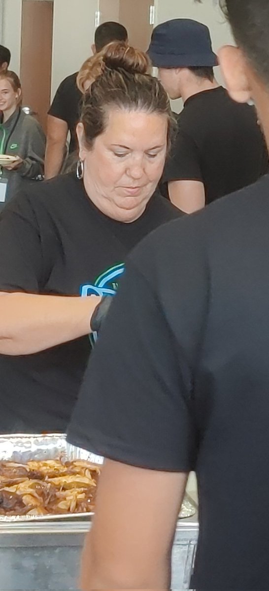 Table I'm feeling 22 wishes to extend a very special thank you to Barbara Leblanc for serving us our delicious lunch today!

#leadaisd
@MackeySpeaks 
<a href="/alvinisdath/">Alvin ISD Athletics</a>