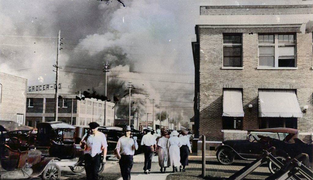 AfricanArchives's tweet photo. On this day in 1921, The Tulsa Race Massacre happened in the affluent black community of Greenwood in Tulsa known as the Black Wall Street.

White supremacists killed more than 300 African Americans. They looted and burned to ground black homes and businesses https://t.co/sXi6qsp13H