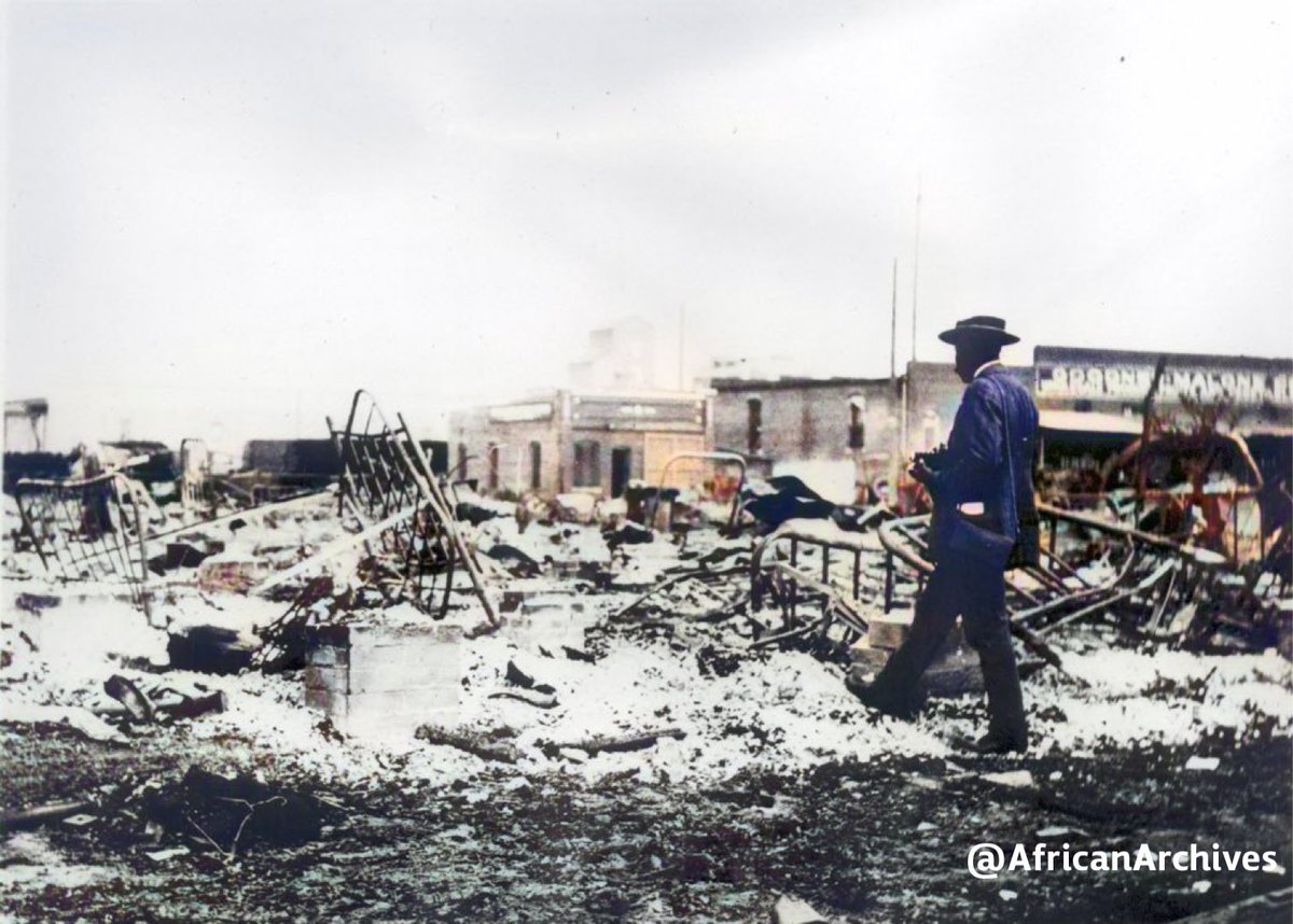 AfricanArchives's tweet photo. On this day in 1921, The Tulsa Race Massacre happened in the affluent black community of Greenwood in Tulsa known as the Black Wall Street.

White supremacists killed more than 300 African Americans. They looted and burned to ground black homes and businesses https://t.co/sXi6qsp13H