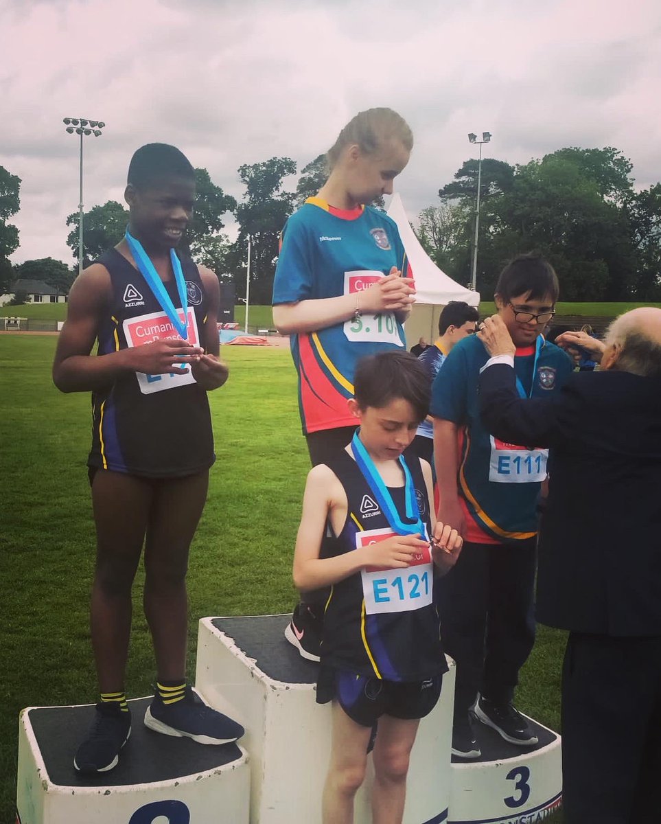 FrancisStSchool's tweet image. Our Athletics team, The Franner Flyers, had a great time in Santry on Monday and we even brought some medals home with us, 1st and 3rd place! 🥇We are so proud of our boys! #franner #athletics