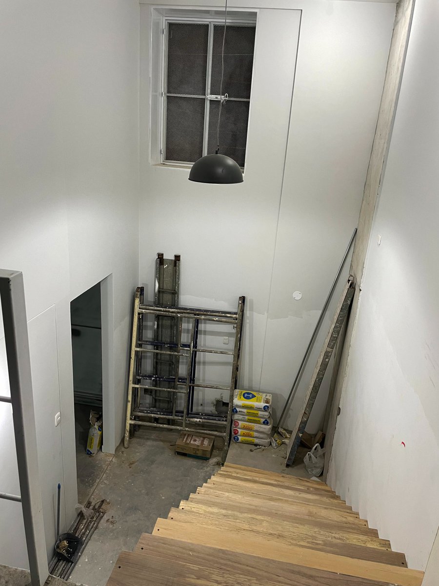 raugaltir's tweet photo. Work in progress
Tuesday morning at #Chiclayo #Perú
#Architectural #Reuse #Residential #Materials #Texture #Concrete #Metal #Wood #Staircase #White #WaterGreen
__
Vivienda #LasPalmas, Chiclayo.
Reform and expansion of house https://t.co/u44PbyofUe