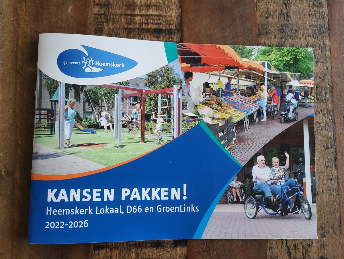 D66Heemskerk's tweet photo. Vanmiddag hebben de fracties van @HPartij, @GroenLHeemskerk en D66 het coalitieakkoord ondertekend. Een ambitieus akkoord waar we met volle energie uitvoering aan gaan geven! 

#heemskerk https://t.co/6sUNWvnWjT