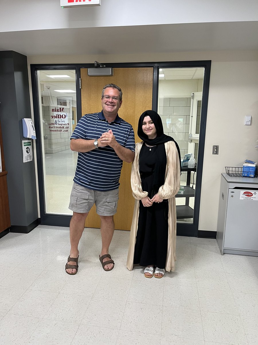 We are pleased to announce that our featured speaker for the Class of 2022 will be Fatma Noor!  🎉👏 Looking forward to her graduation speech graduation 🎓