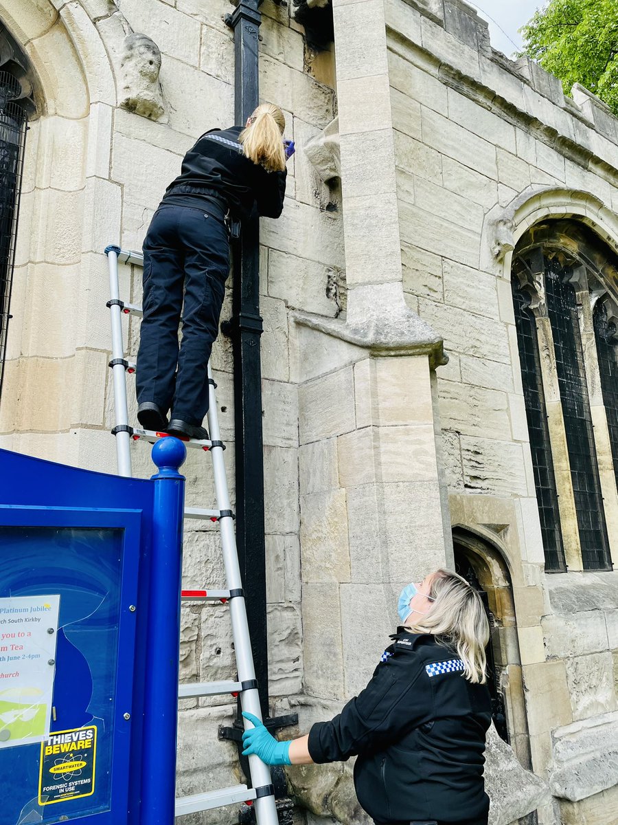 frcartwright's tweet photo. Sadly South Kirkby #Parish #Church has once again been the #victim of an attempted roof #metal #theft - this time #CSI attended &amp; conducted a #forensic investigation, hopefully with great results! @LeedsCofE @WYP_VJACKSON #twoworldscollide #chaplaincy #southkirkby https://t.co/31h3eZdmo5