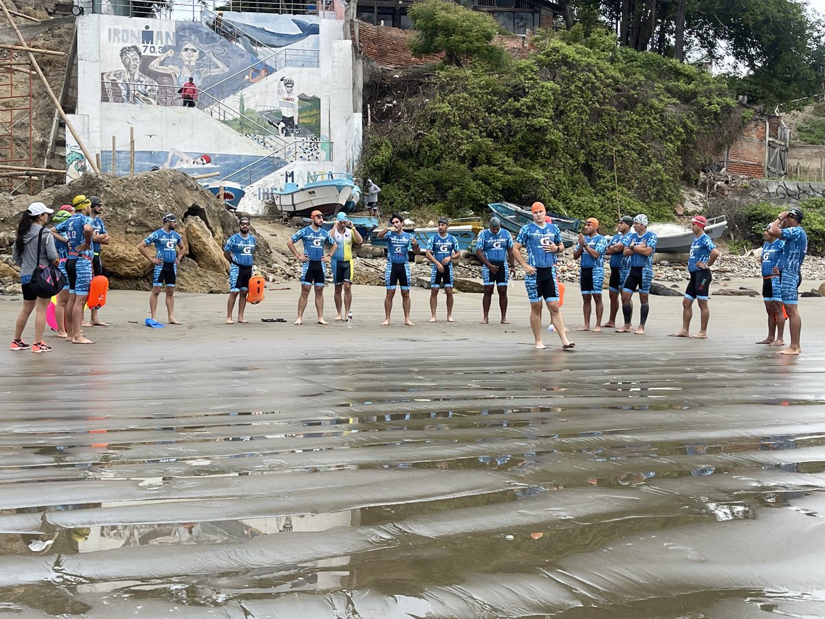 JuanJose_J4's tweet image. Una vez mas... nos tomamos #Manta en la hermosa provincia de #Manabi.
Los guerrero la siguen peleando, esto se pone cada vez más bueno.
#SomosPython #Triatletas #SwimBikeRun
@jonbaja_ @anamaria_om @oscaryagues @EdwardBR30 @JohnBarbery @fvilema @Patoquezada 💪🏻