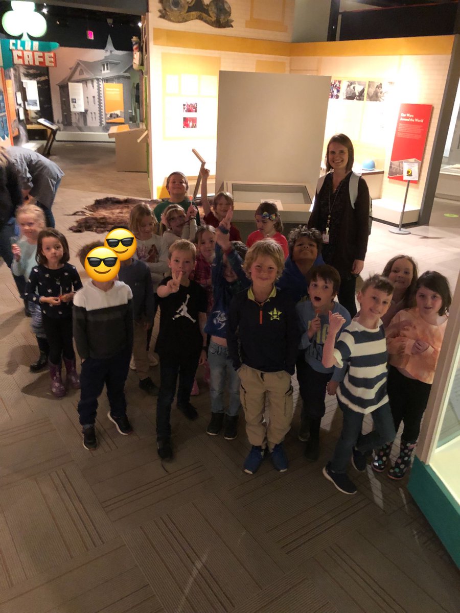 Mme Thomson tweet media