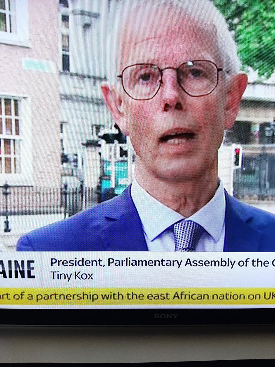 Dellboy29670181's tweet photo. .@SkyNews how did Mark Austen keep a straight face?
Great Name #TinyKox https://t.co/lV1u3yS4YW