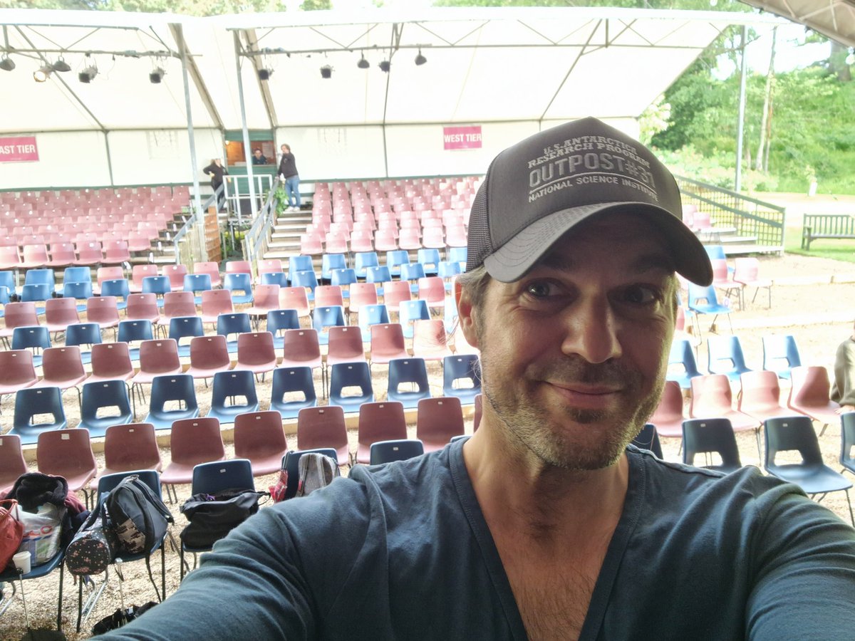 Setting up for <a href="/heverfestival/">The Festival Theatre at Hever Castle</a> with <a href="/anotherwaytweet/">Anotherway Theatre</a> production of Jane Eyre. Opening tomorrow night!
Come and see this wonderful production!
heverfestival.co.uk/index.php/jane…

#performance #theatre #openair #actor #actorslife #JaneEyre #Hevercastle #stage #excited #booknow