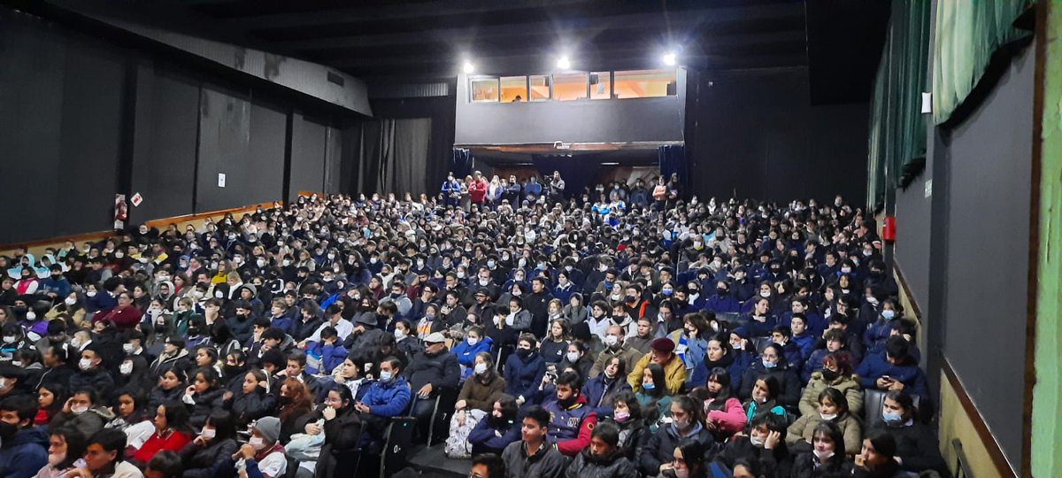 Agradezco a las más de 17 instituciones del nivel que participaron de Más Prevención Menos Adicción. Gracias por el compromiso ante la convocatoria Supervisores, Directores, Docentes y Alumnos <a href="/BarbaroLorena/">Analia Lorena Barbaro</a> <a href="/CGEMisiones/">CGE Misiones</a> <a href="/grillo141/">Ruben Dario</a> <a href="/jalbertogalarza/">Juan Alberto Galarza</a> <a href="/LisandroBenmaor/">Lisandro Benmaor</a> <a href="/FlaviaPao/">Flavia Rodriguez</a>