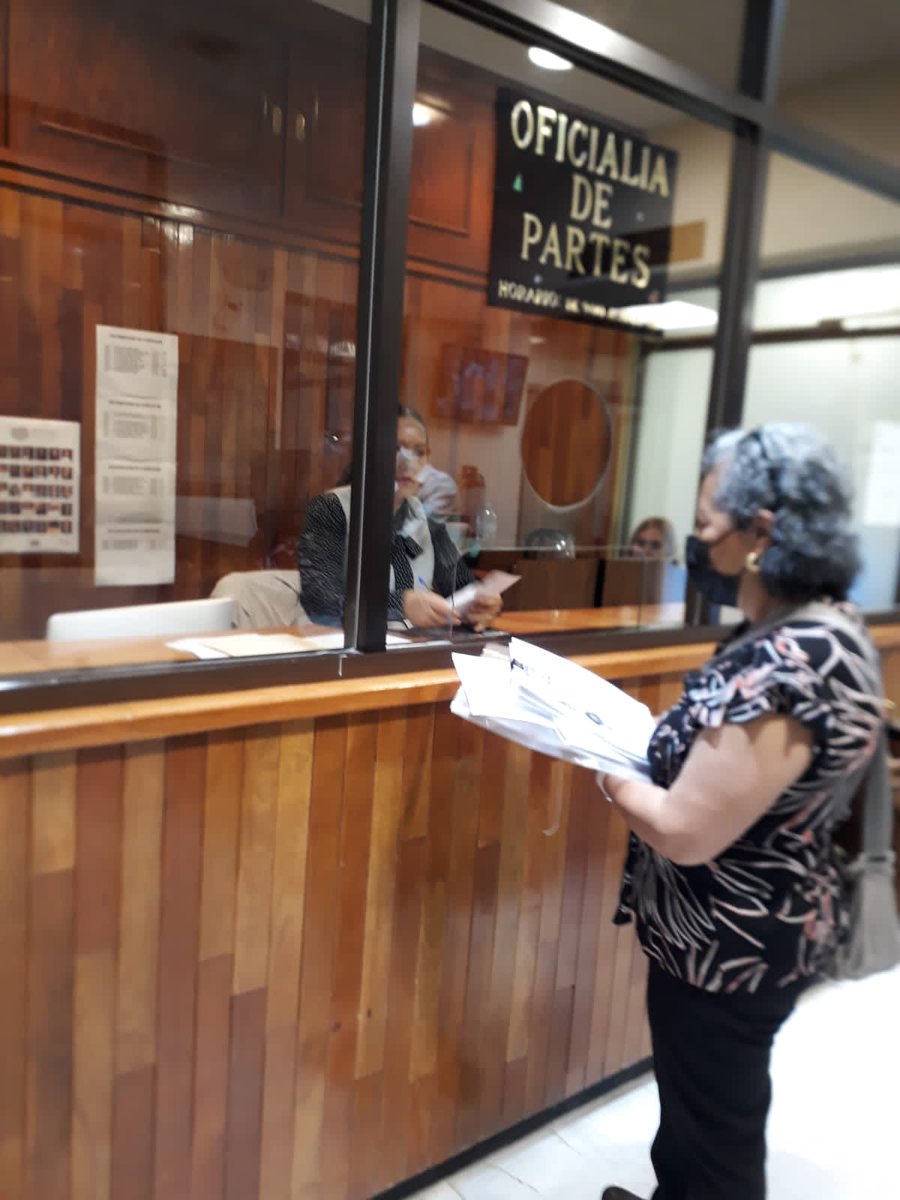 8mZacatecas's tweet photo. Queremos felicitar a nuestra compañera Irma Serrano Esparza, por su postulación a la presidencia  de la Comisión de Derechos Humanos del Estado de Zacatecas (CDHEZ). 

Estamos convencidas de que eres la persona idónea para encabezar dicha institución.¡Felicidades! 
💜💜💜💜💚💚💚 https://t.co/IUQPcdp7Fo
