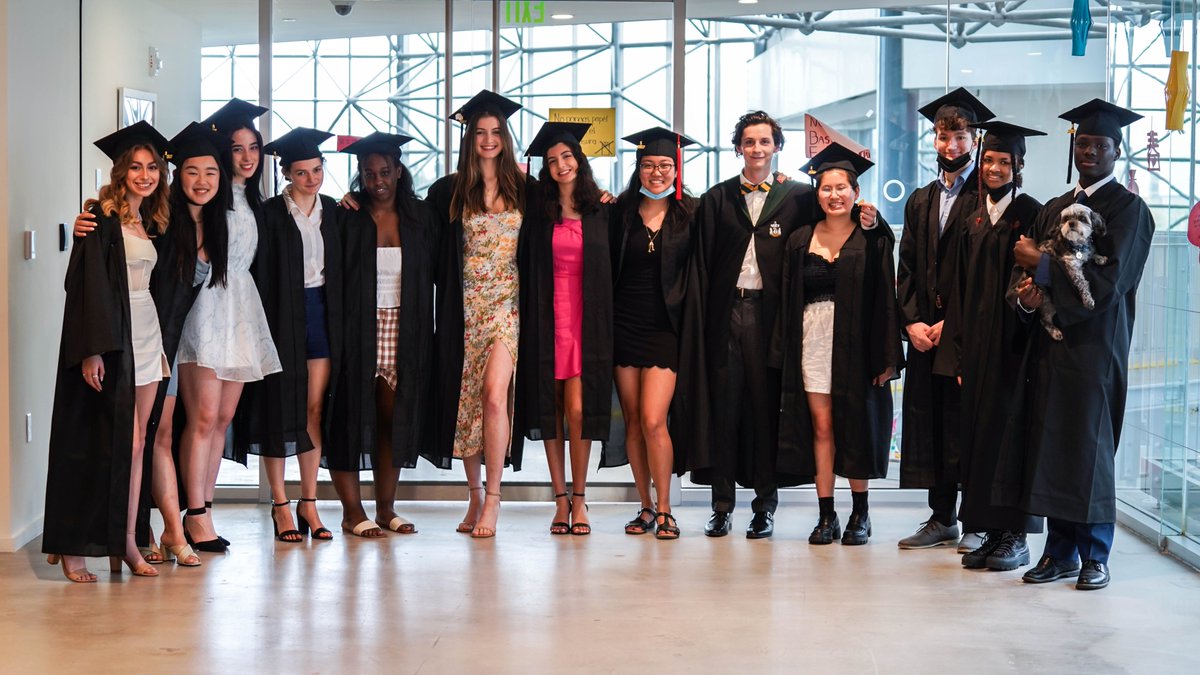 WhittleSchool's tweet photo. Last week we celebrated our first graduation, and we now officially have alumni! Here’s a look back at the celebration.

#Graduation #WhittleAlumni #WhittleSchool #UpperSchool #PrivateSchool #WashingtonDC #EarlyLearning #ElementarySchool #LowerSchool #MiddleSchool https://t.co/fKWjhBxRU5