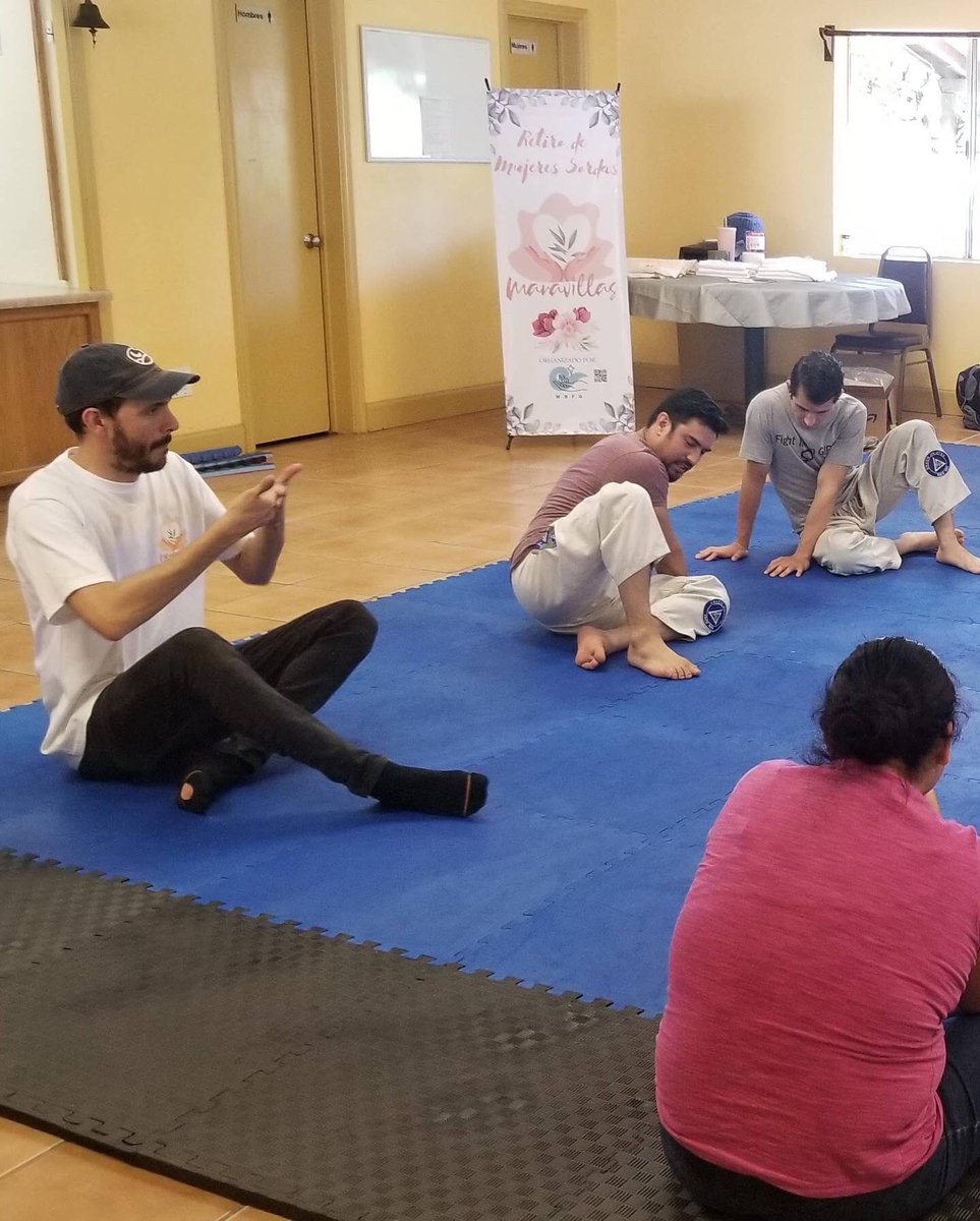 WBF_Global's tweet photo. For our second day of the deaf retreat, we had Amanda Miller teach about the Father’s Love, a Self-Defense Class, Linda Gehm teach on The Sisterhood and testimony night. #deafwomen #deafretreat #deafministry #mexico #retiroMaravillas #wbfglobal #lovelookslikesomething ❤️🤟🏽🌼🌸🇲🇽 https://t.co/C0J1eKGOZK