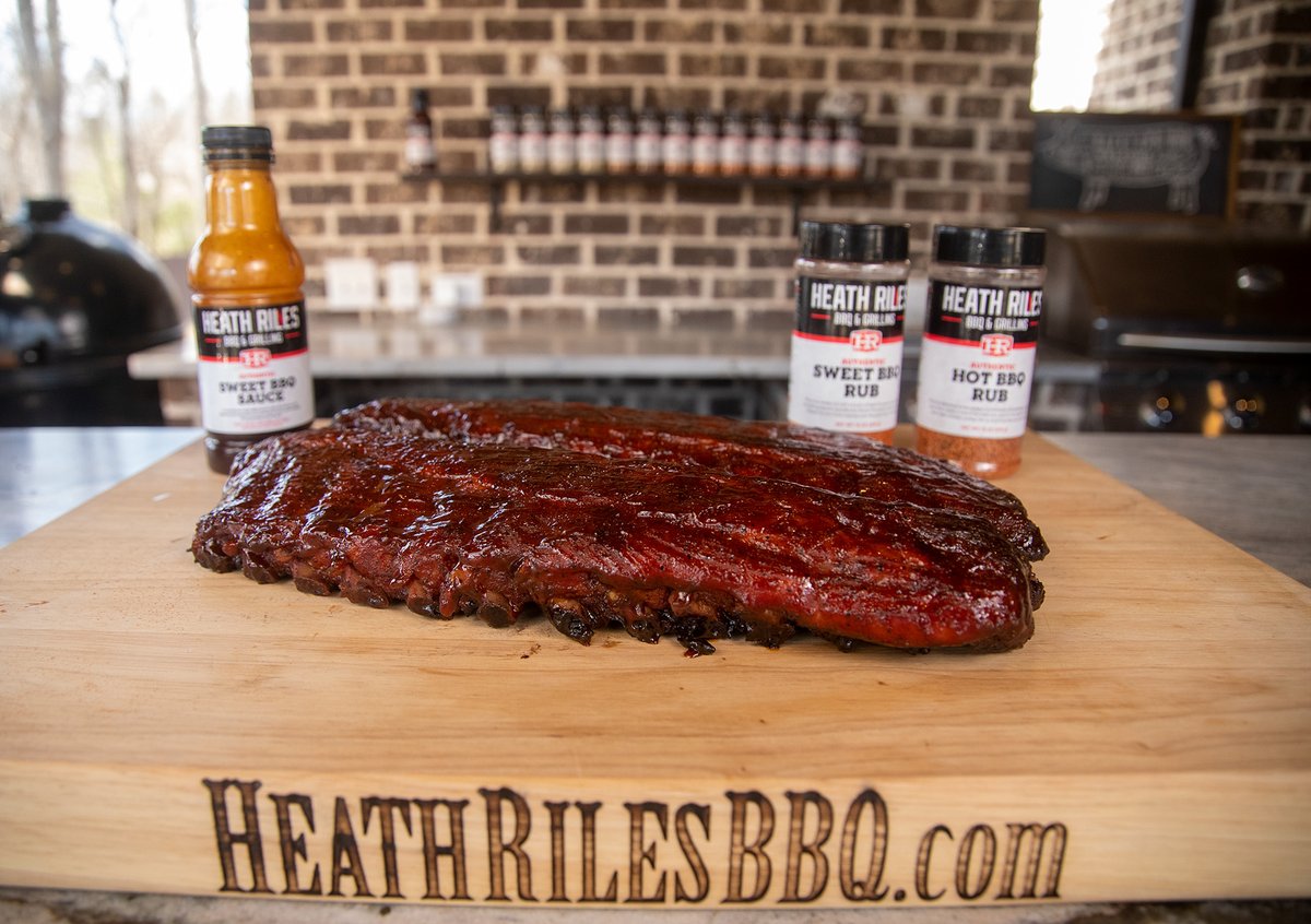 HeathRilesBBQ's tweet photo. No better way to end #NationalBBQMonth than with a 𝐍𝐄𝐖 rib recipe
Hope you're hungry because my Competition Style Rib Recipe drops later today on our YouTube channel!
#heathrilesbbq #heathrilesbbqproducts #pitmasterheathriles #ribman #riblife #bbq #pork #ribs #ribrecipes https://t.co/fyYAvgTFhE
