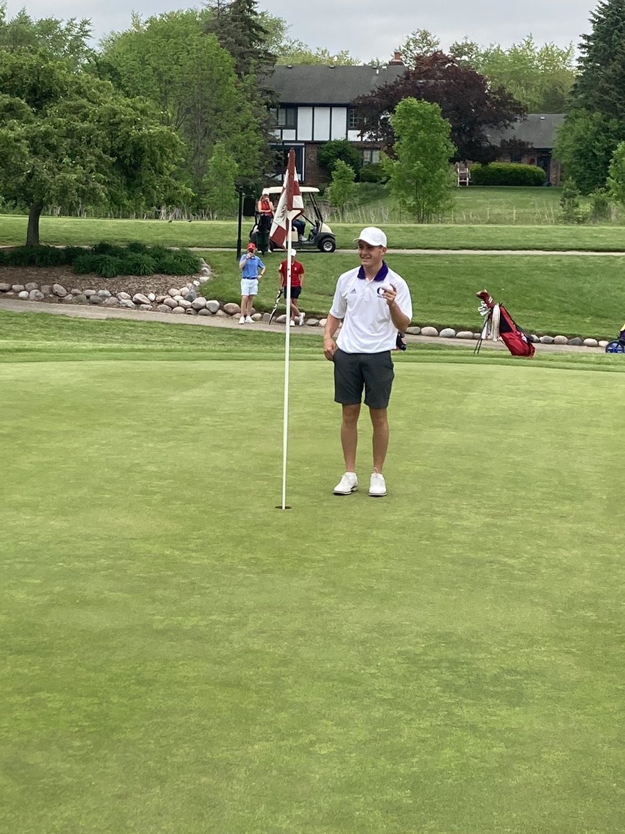 OconGolf's tweet photo. WIAA Sectional Update Logan Suter makes an ACE!!! 8 iron from 168yds on the 8th hole at River Club in Mequon  
1st in competition!
Congrats!
#oconpride #ace #sectionals #classic8
@GCAOWI @wiaawistate https://t.co/8Dt81Ynjdv