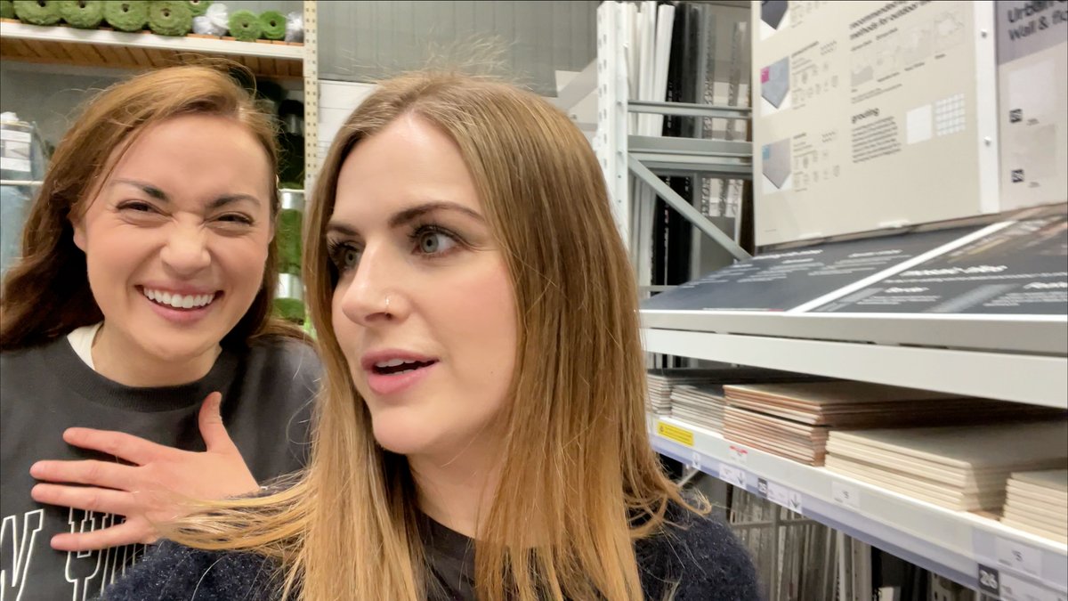 RoseEllenDix tweet picture