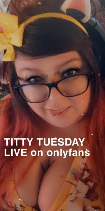 https://t.co/OHA69orwoj come through for the titty Tuesday stream! https://t.co/cFMDPjxTJC<a href="/tag/mytwitteranniversary"class="tags"><span>#mytwitteranniversary</span></a>