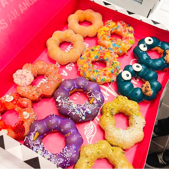 Donut worry, be happy because @devilnangeldesserts has NEW mochi donuts! Yummy! 💓🍩