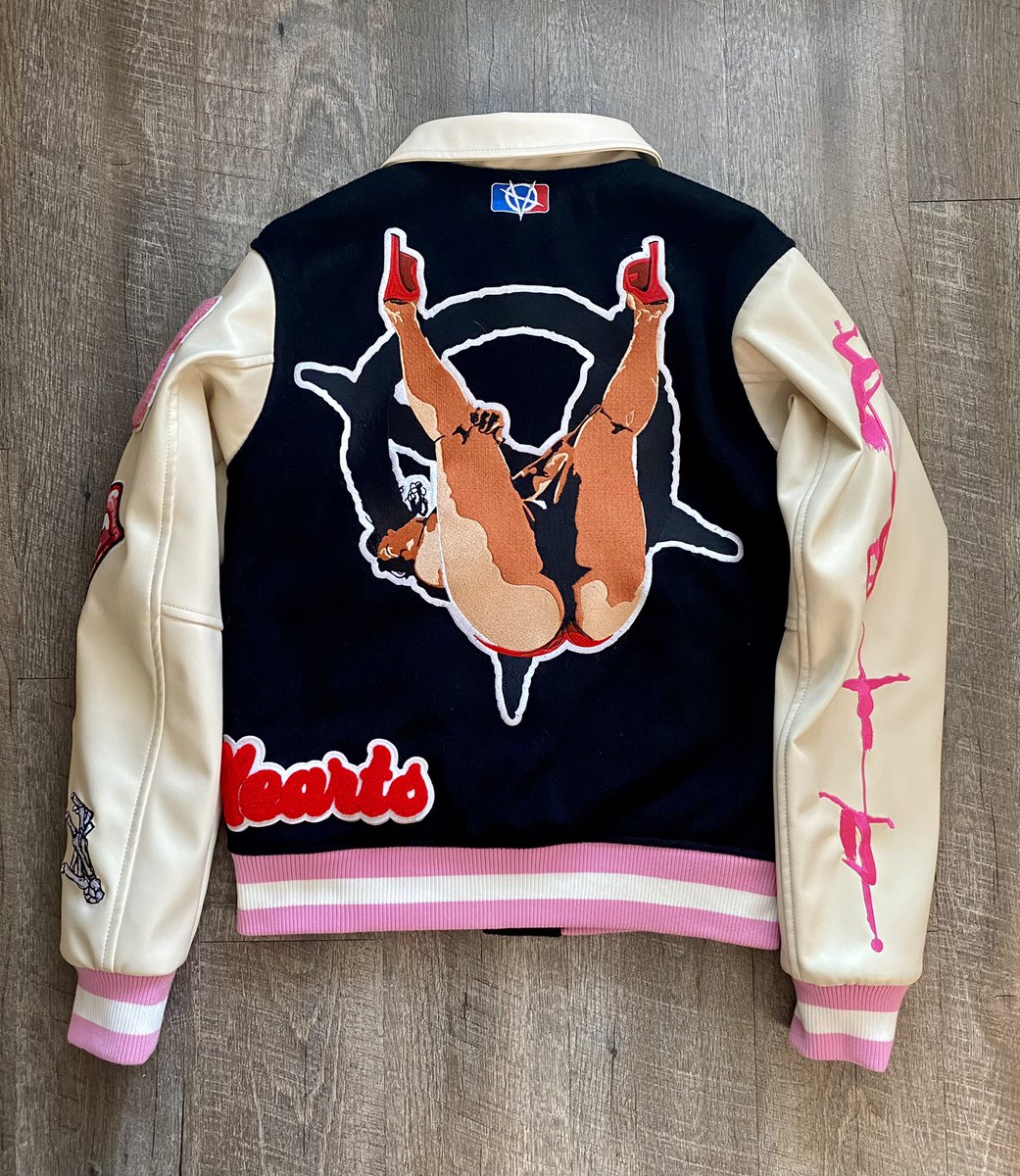 CoffinNailx's tweet photo. Heartbreak Hotel Varsity //
FW2022 https://t.co/4ELDN3tFrU