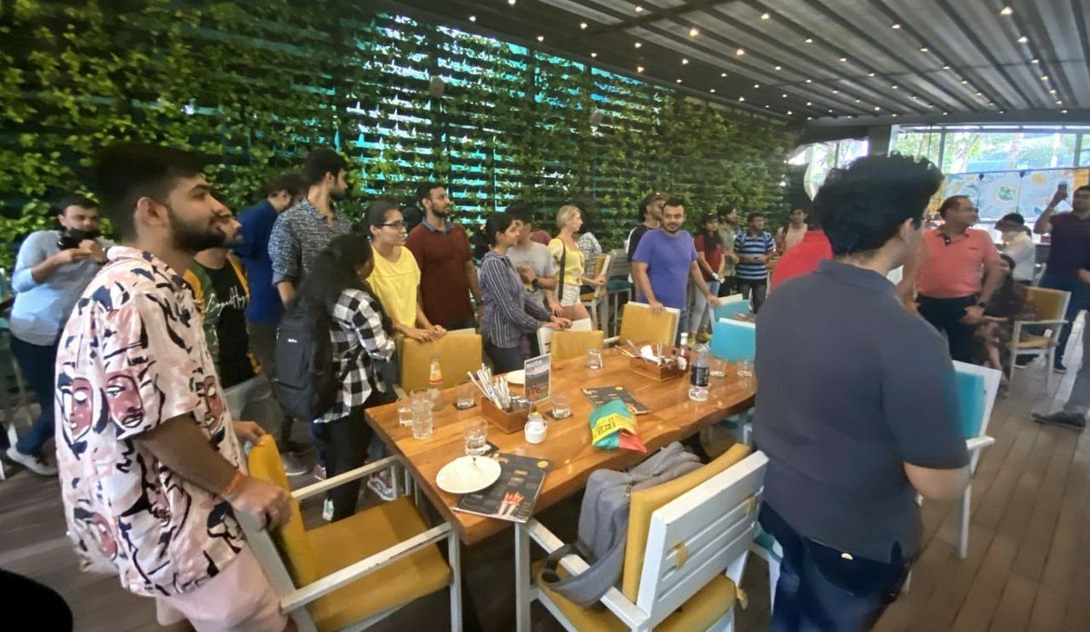 Reef_Turkey's tweet image. 🎙 Reef, Mumbai'deki Web 3 Büyüme Pazarlama Toplantısındaydı.

🙌 Reef'in son gelişmeleri ve #web3'ün geleceği hakkında Web3 topluluğunu ve onu inşaa edenleri yakalamak harikaydı!

#buildthereef #ReefChain