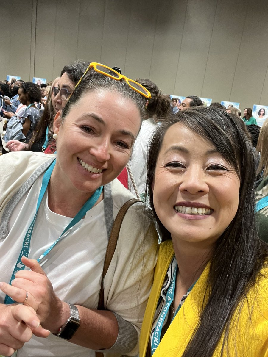 seuheeledet's tweet photo. 6,000 conference attendees and I my principal buddy across the room! #EquityInspired #LATeacherLeaders #TeacherLeaderSummit2022 @La_Believes https://t.co/V1pA7xcE3a