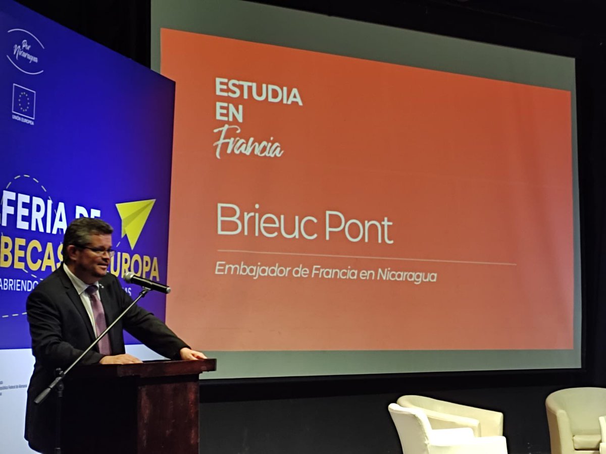 byypont's tweet photo. Qué bueno fue presentar las oportunidades y estudios en Francia a los estudiantes de Nicaragua en la @AFManagua! Gracias por su atención! (No hace tanto frío@y sí, hay #nacatamales) https://t.co/ESUGxzrLtE