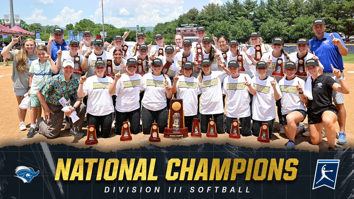 𝐹𝒾𝓇𝓈𝓉 𝒩𝒶𝓉𝒾𝑜𝓃𝒶𝓁 𝒞𝒽𝒶𝓂𝓅𝒾𝑜𝓃𝓈𝒽𝒾𝓅! 🏆 @CNUSoftball takes 🏡 the @NCAADIII 2022 softball national championship! 🥎 #d3sb