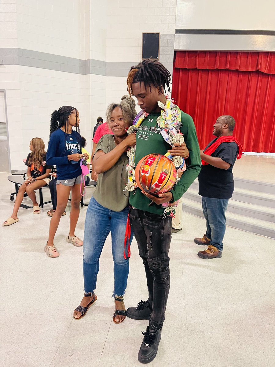 Shawn Jones tweet media