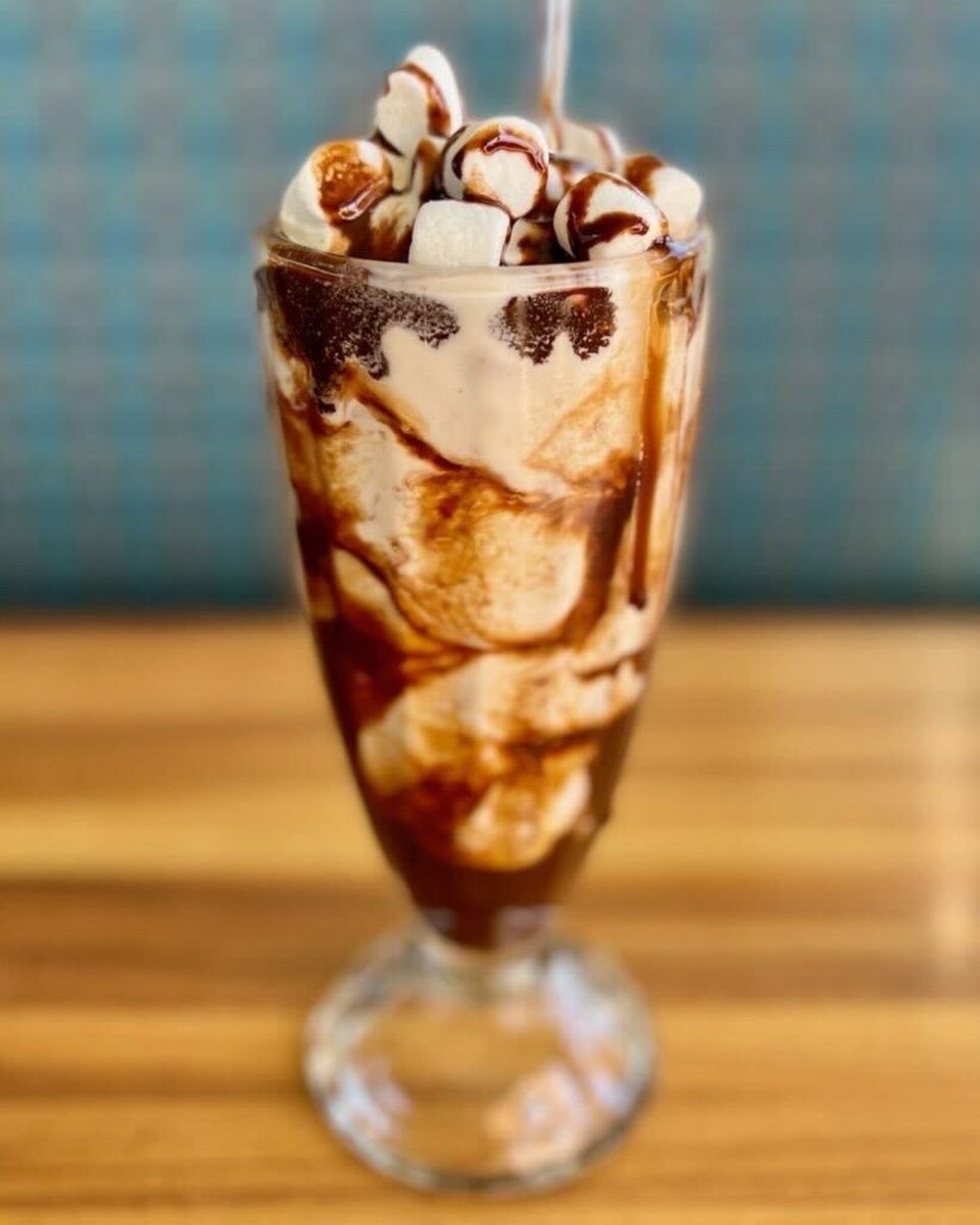 Summer Specials are here, and they'll have you wanting "s'more"! 😆 Stop by Maverick Jack's and try our new Summer Salad, Phoenix From The Flames Burger, and our S'mores Shake. 🥗🍔🥤 These specials will be available TOMORROW, June 1st! 

#MaverickJacks