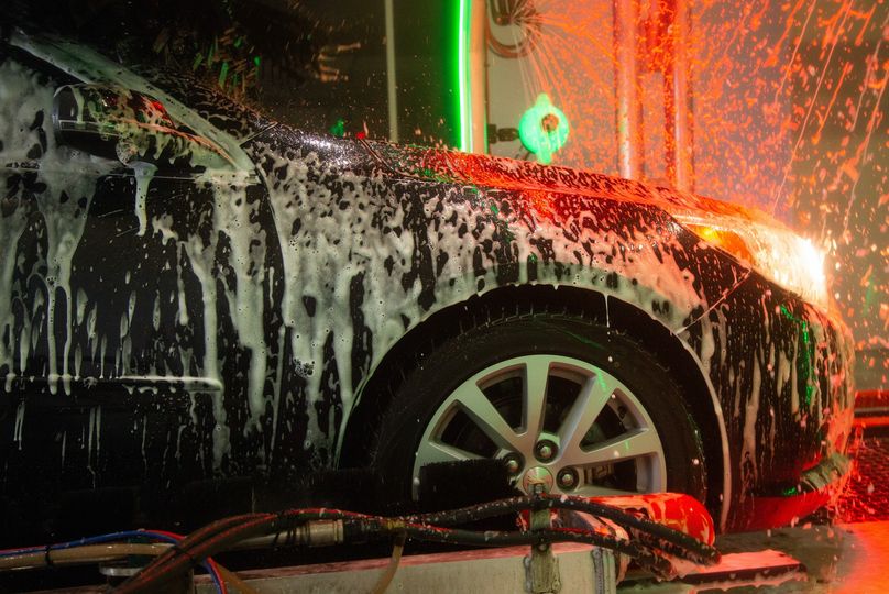 goshinems's tweet photo. Swing by GoShine today and experience our premium soap formulas that keep your ride looking cleaner for longer!
#GoShine #GoShineExpress #BrandonMS #RidgelandMS #GluckstadtMS https://t.co/iEMtrh3AyM