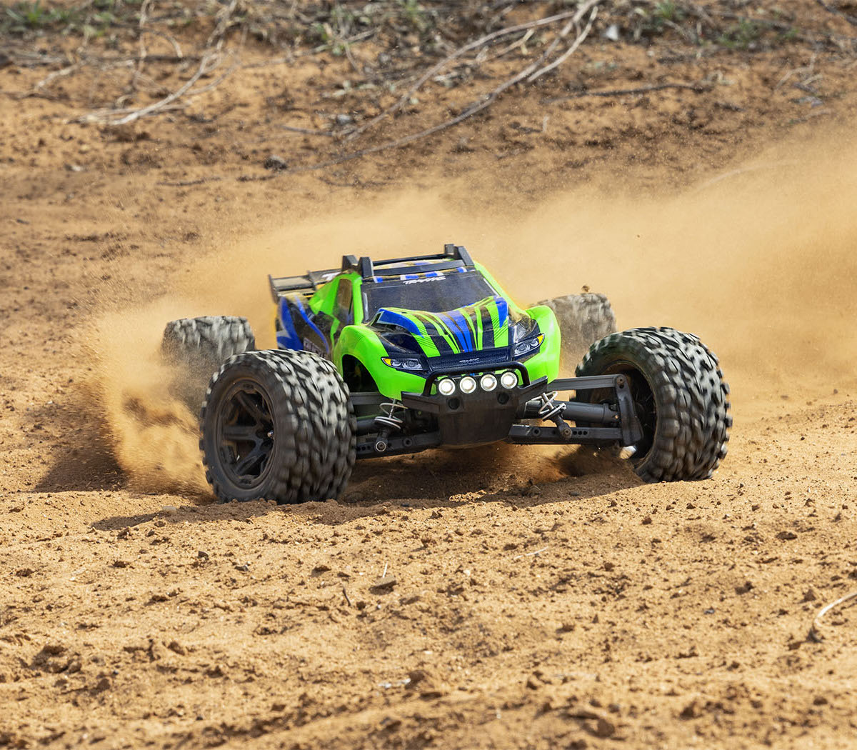 Traxxas's tweet photo. Who says you have to stop when the sun goes down?? ☀️> https://t.co/8qgAJjmtv9 > 🌑 

LED lighting on the #Traxxas Rustler 4X4 keeps the #RC action going into the night! 💡

[[Model # 67064-61]] #Rustler4X4
#TraxxasLED [Part # 6793]
#FastestNameInRadioControl
#TraxxasRustler https://t.co/zR5rjHbm7F