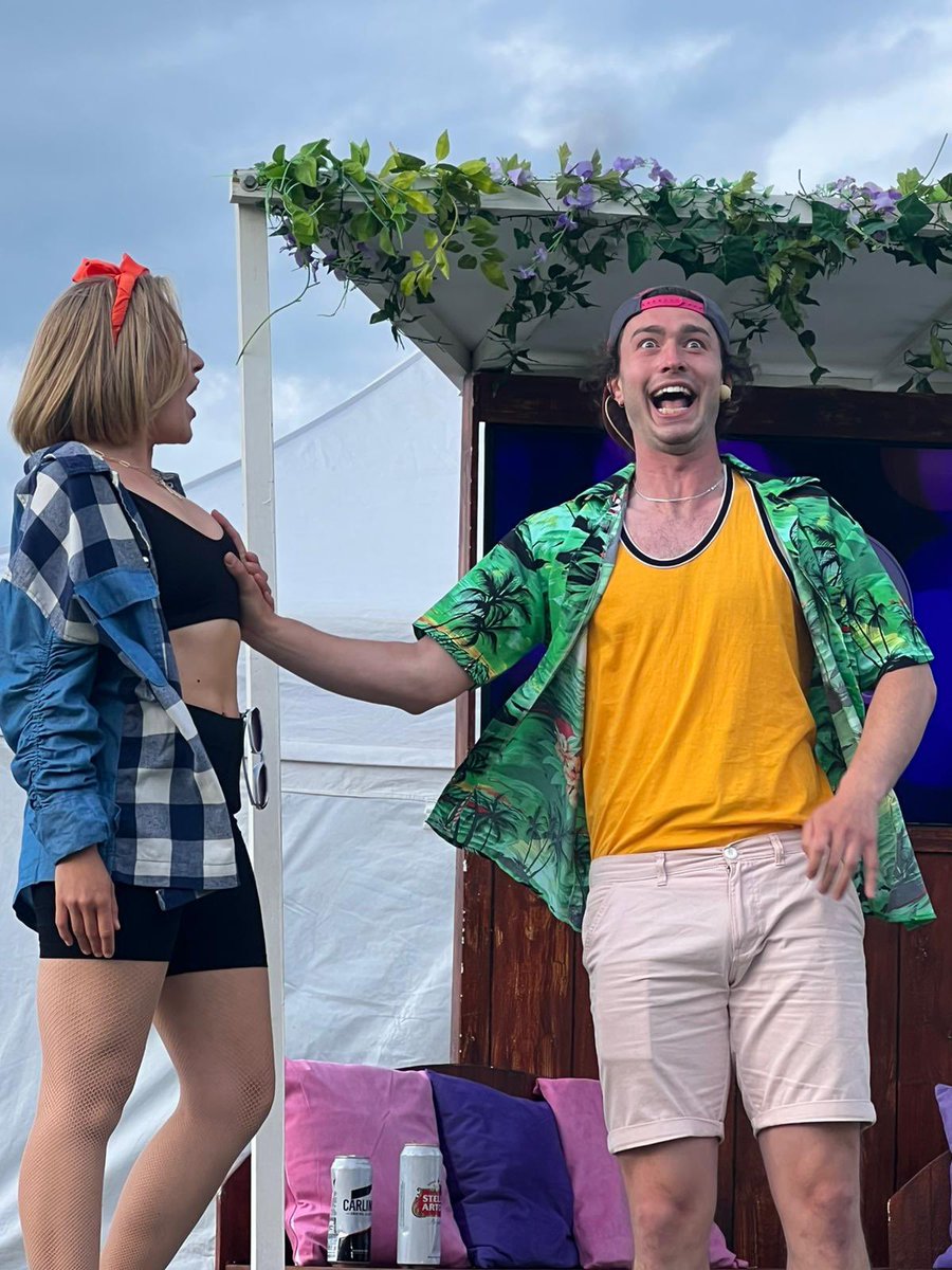Just had a blast opening show 1/2 this summer with <a href="/OutdoorPlaysUK/">Heartbreak Productions</a> - Twelfth Night; haven’t the foggiest  why I love this show so much 🤔
