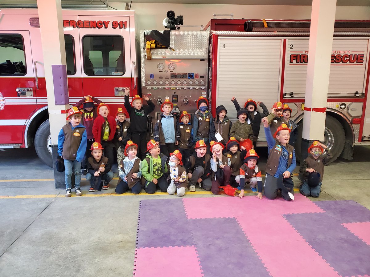 barryrflynn's tweet photo. Special thanks to the @PCSPFire for teaching the @1stPCScouts beavers all about fire safety.  The kids loved it! https://t.co/UFRqJLZ6rQ