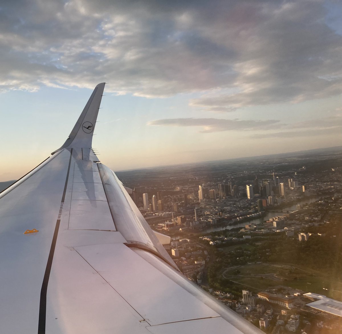 OK #IMEX I’m here - where are you tonight #eventprofs ?