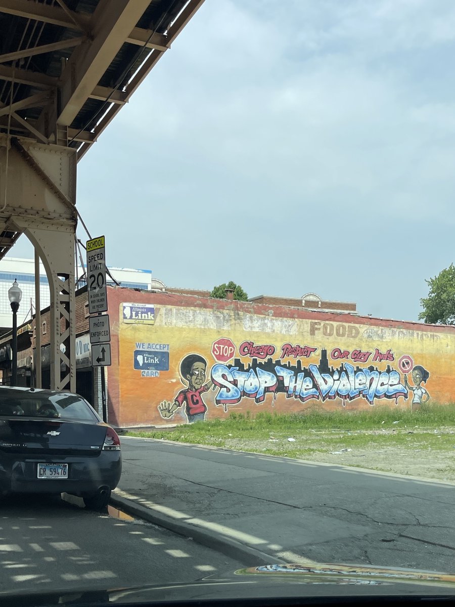 kambucknerchi's tweet image. Today, I announced my plan to make Chicago⁠—across ALL of her 77 neighborhoods⁠—a safer, more just place to live. For me, and for many Chicagoans, this is personal.

View my full plan here: kamformayor.com/4-star-agenda/…

#chicagoforward