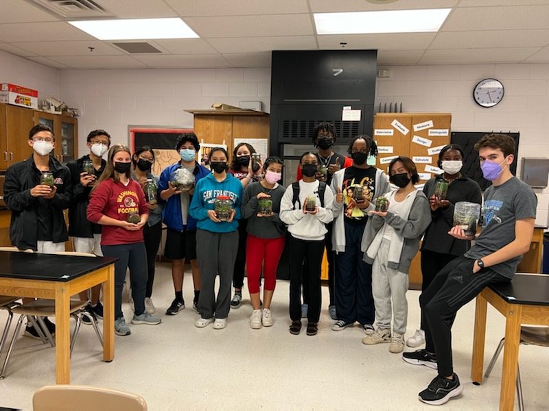 DeptScience's tweet photo. Last week, Juniors in IB Biology collected materials to build their own sustainable mesocosms from the local stream. They will track their progress in a lab journal for the rest of the year! https://t.co/6eN17UOigy